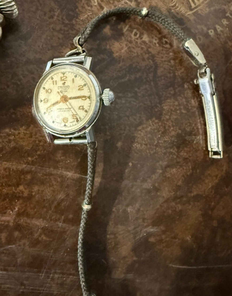 Vintage 1950’s 40’s Ladies Prisma Waterproof Watch w/ band ancre Incabloc Cream