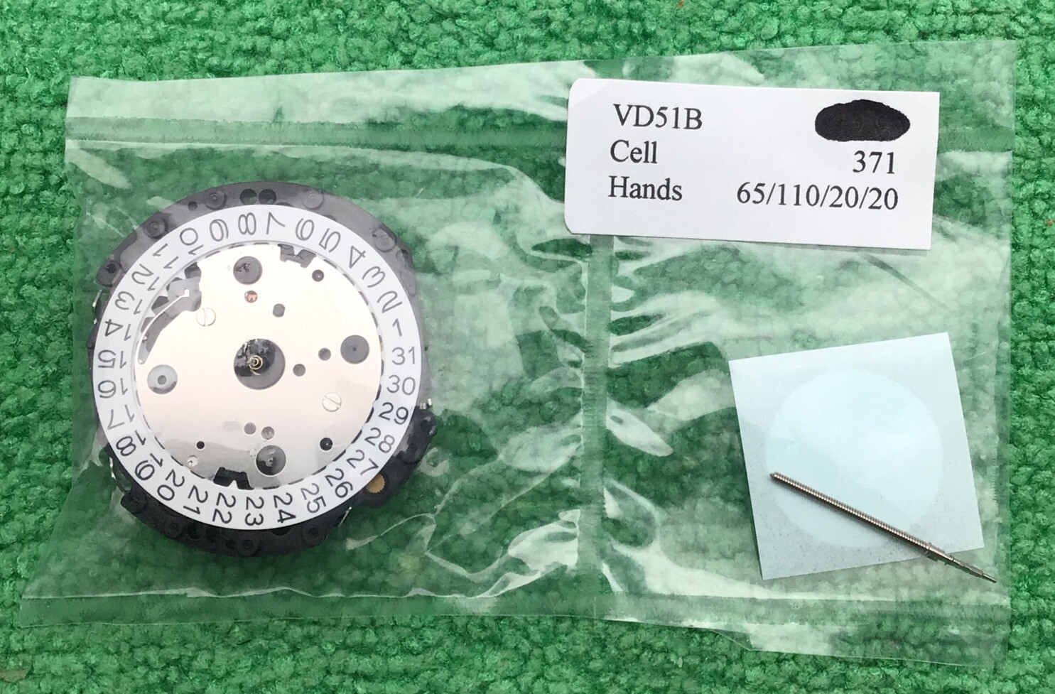 Hattori Seiko SII Epson VD51B/C Quartz Watch Movement With Stem, Date at 3 ZX