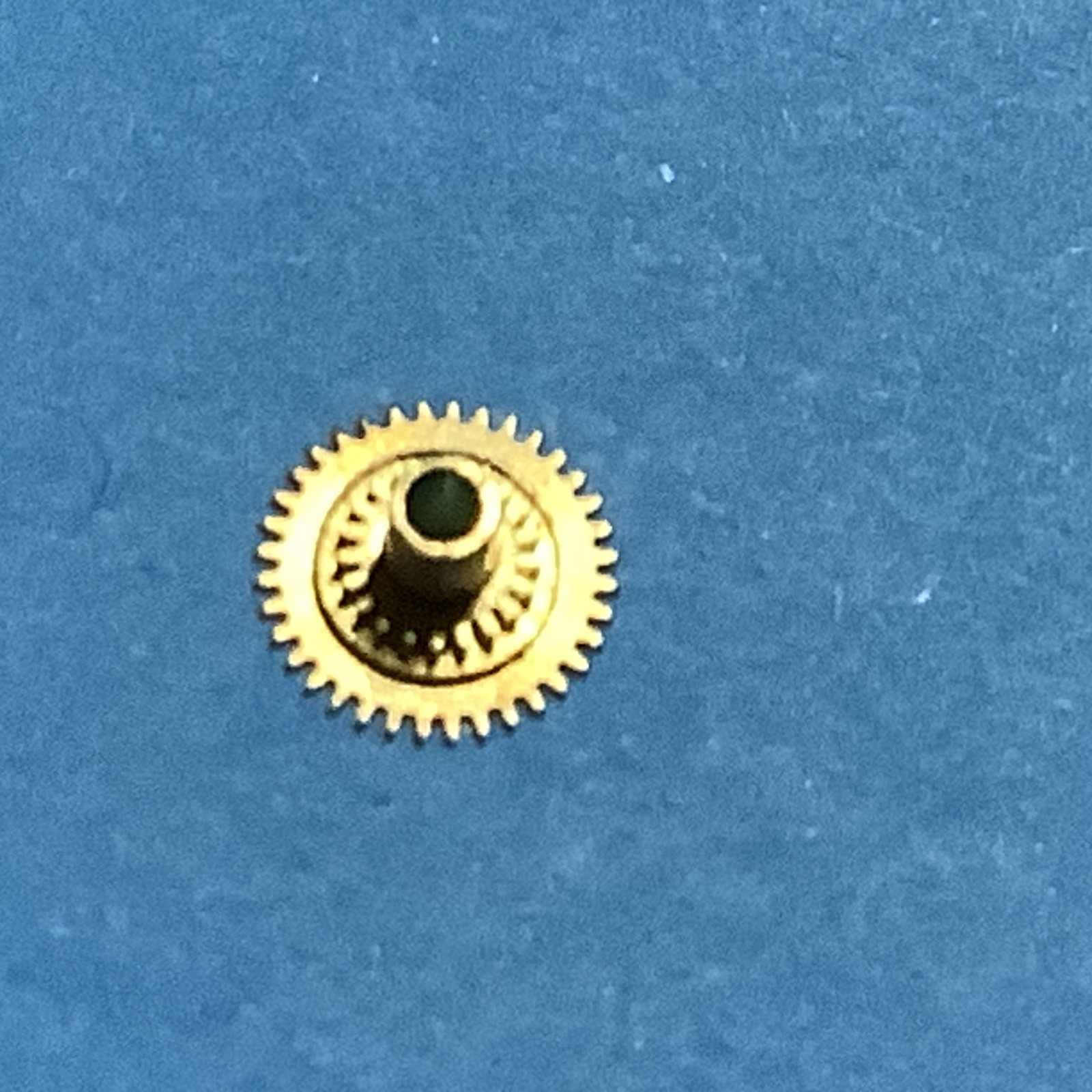 CLASSIC WATCH PARTS. SLAVA 2428 Hour Wheel