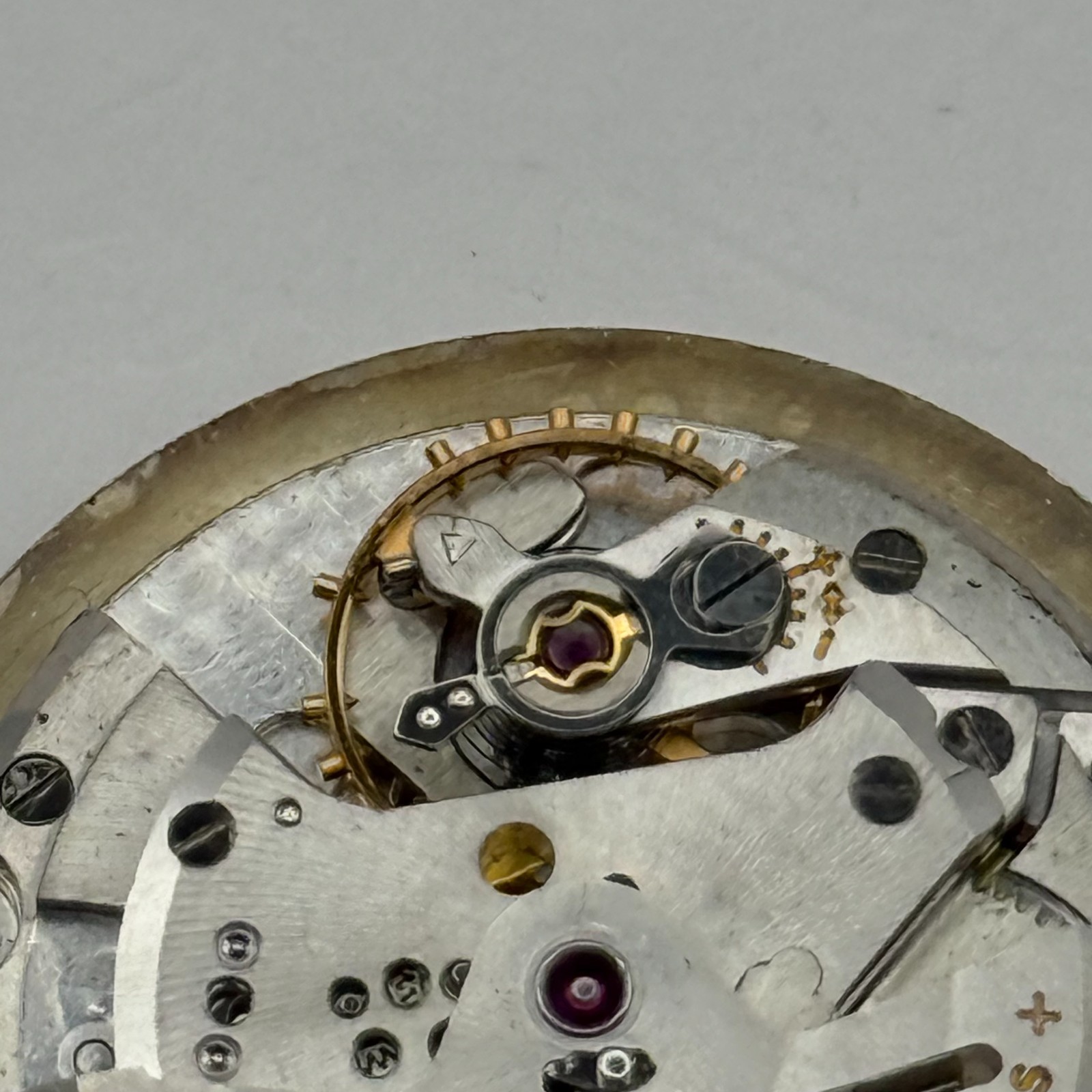 Certina 25-45 Watch Movement 23 Jewels Swiss Automatic Vintage Parts 25.9mm