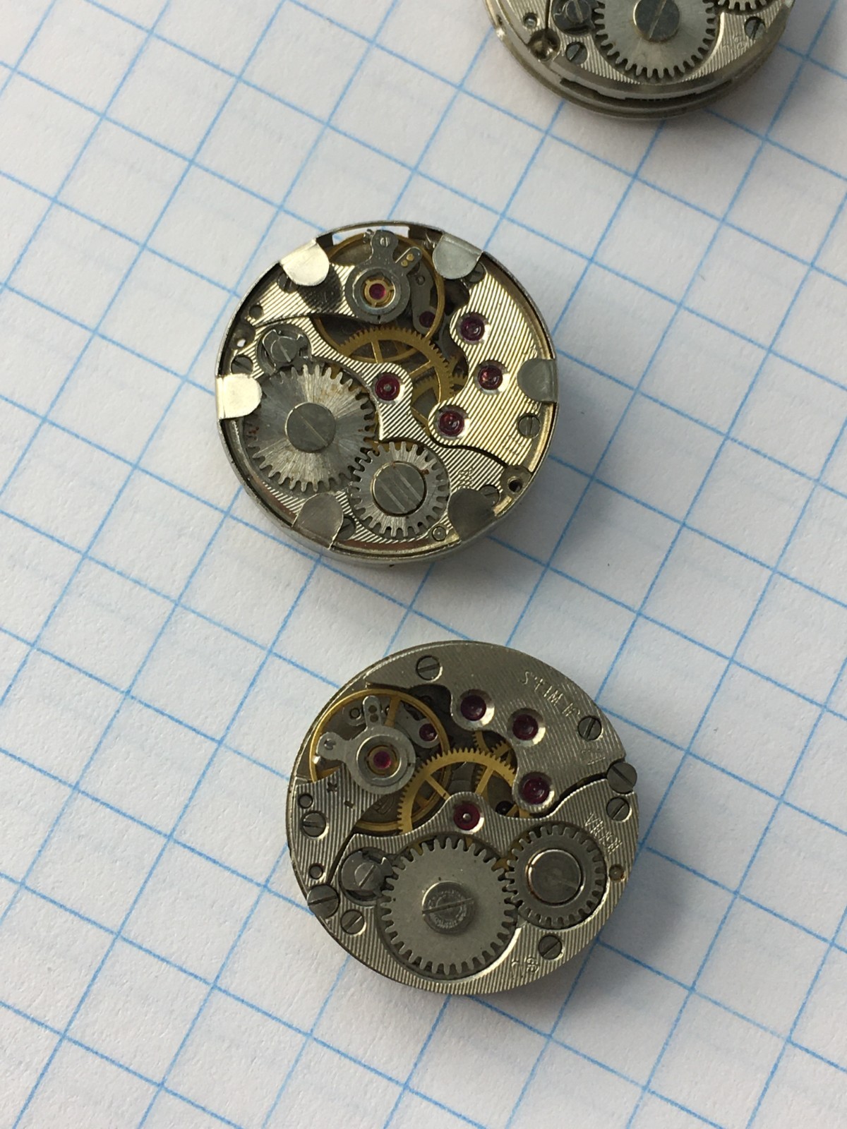 Lot of 20 Vintage Chaika (USSR) women’s wristwatch movements for parts