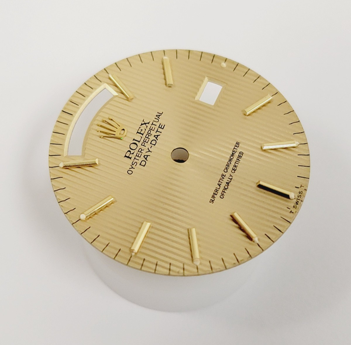 Genuine Factory Rolex Tapestry Champagne Dial 36mm Day-Date 18038 18236