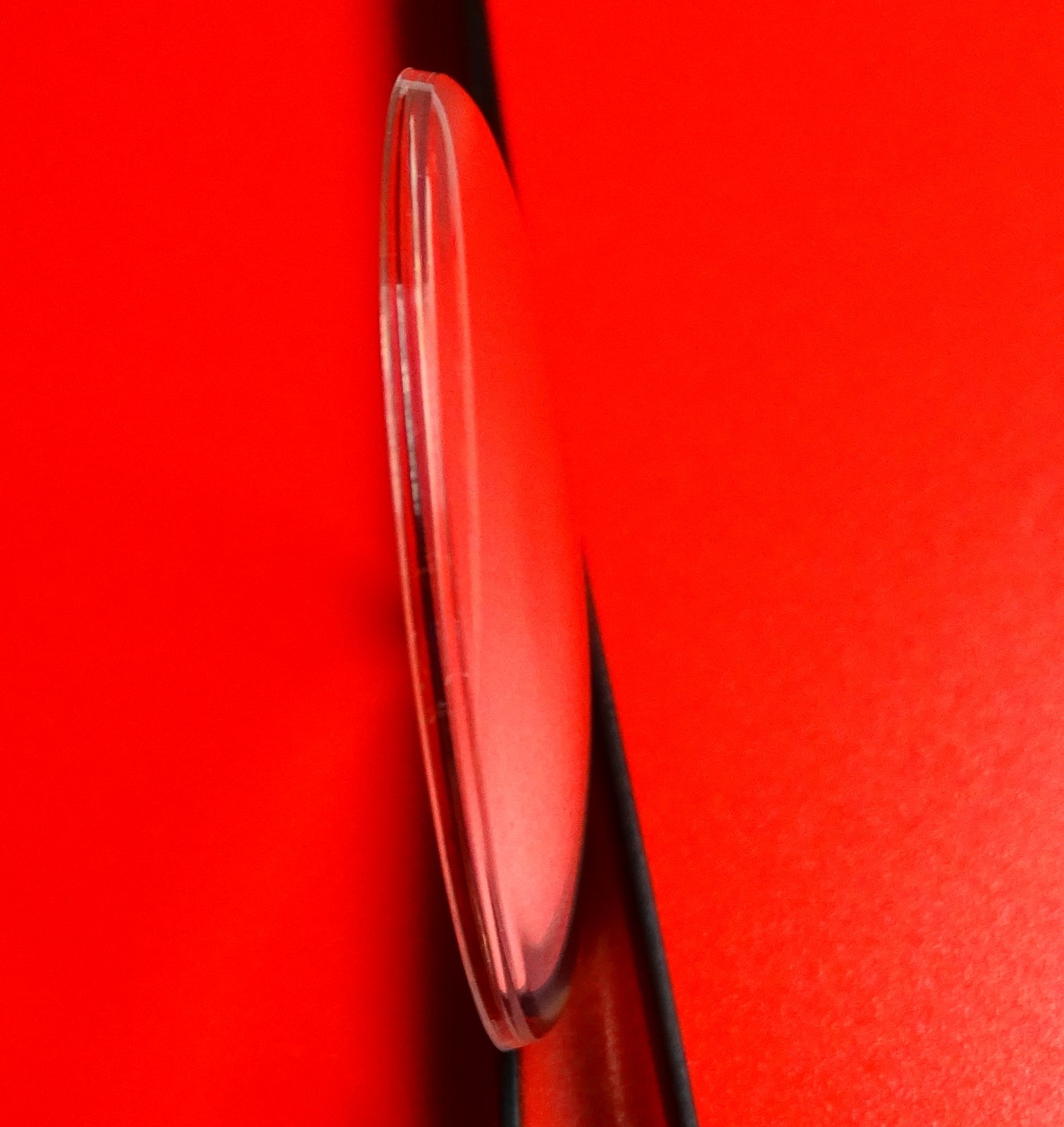 Glass Display Under Tension Ø 32.90 Mm Height 4.40 Mm Thickness 0.80 Mm