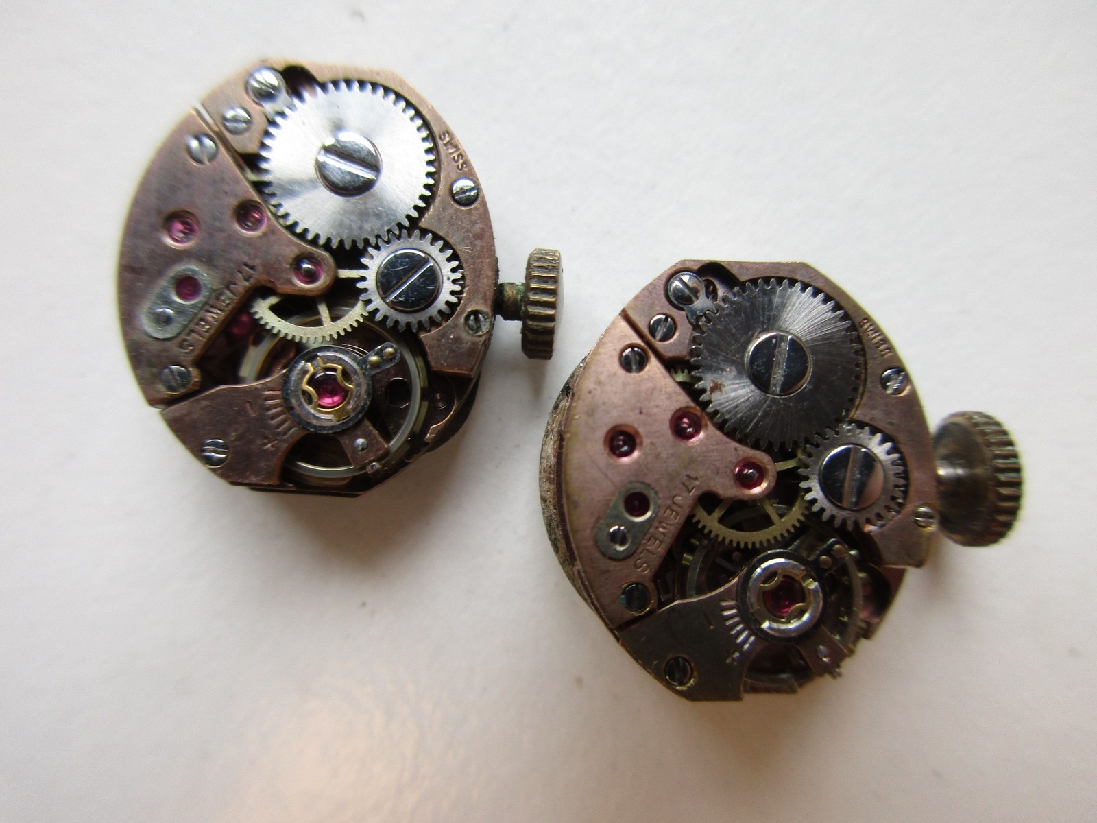 AS A. Schild cal. 1012 Swiss vintage watch movements “copper color”- running