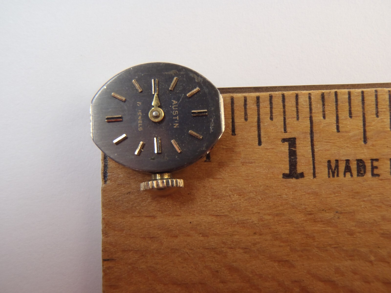 Austin Cal. 1677 Swiss Made 17 Jewels Wristwatch Movement Running