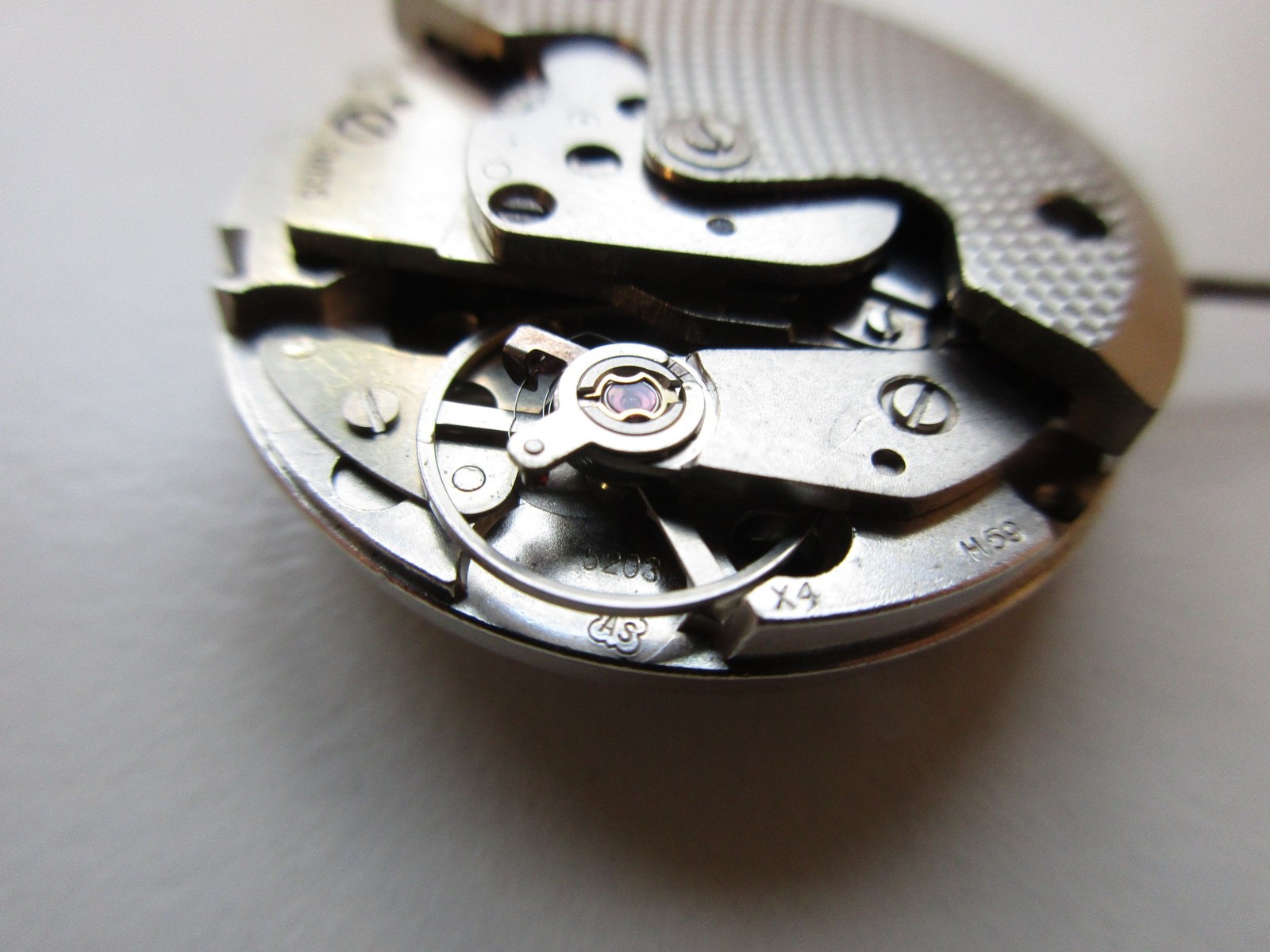 AS 11½”‘ cal. 5203 automatic Swiss N.O.S. watch movement – Date at 3