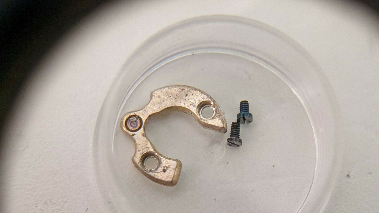 Rolex 26mm diameter Rolex patented size n-a 4116 BRIDGE AND 2 BLUE SCREWS