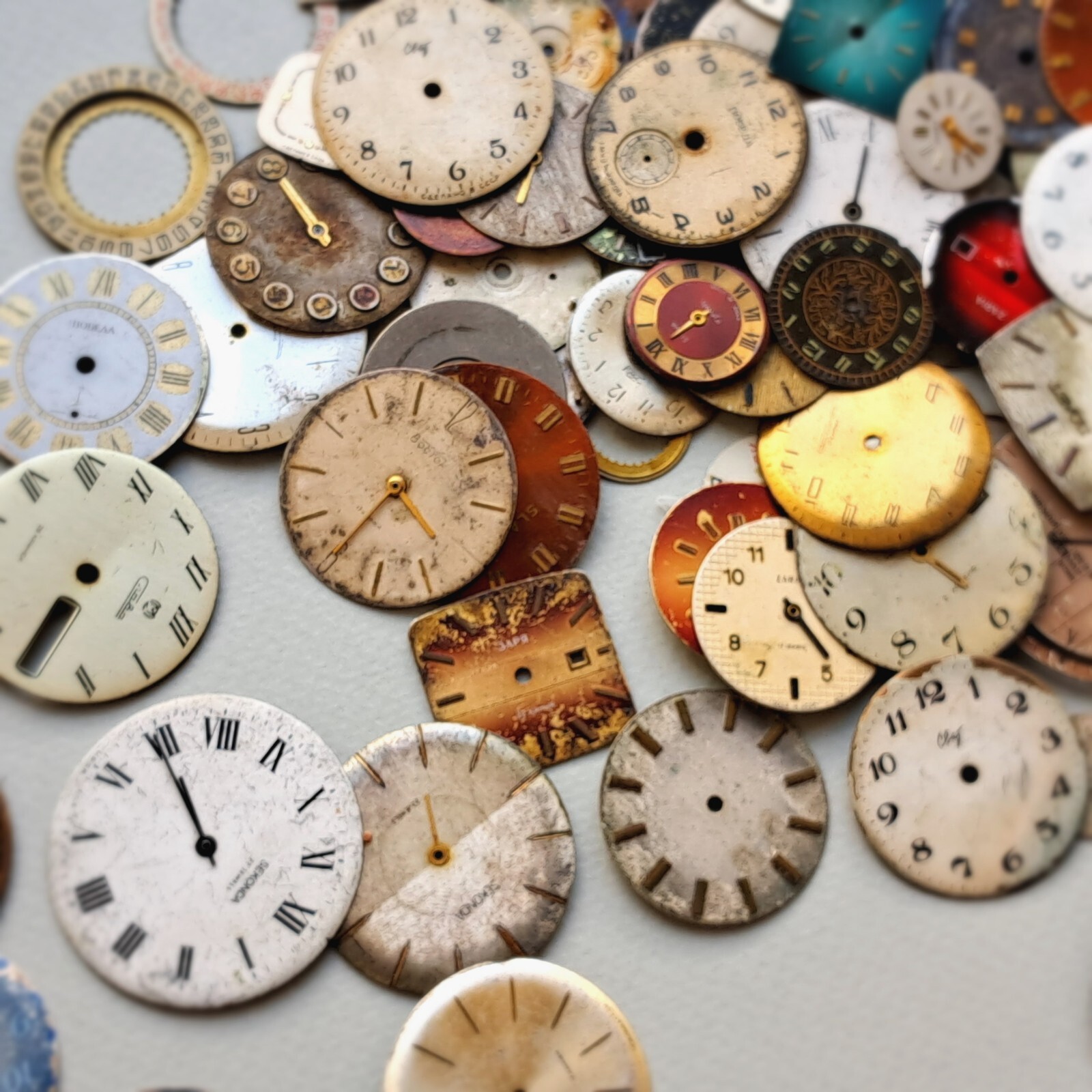 🕰️Vintage Watch Dials Lot 150g – Soviet Mechanical Clock Faces, Steampunk, Art
