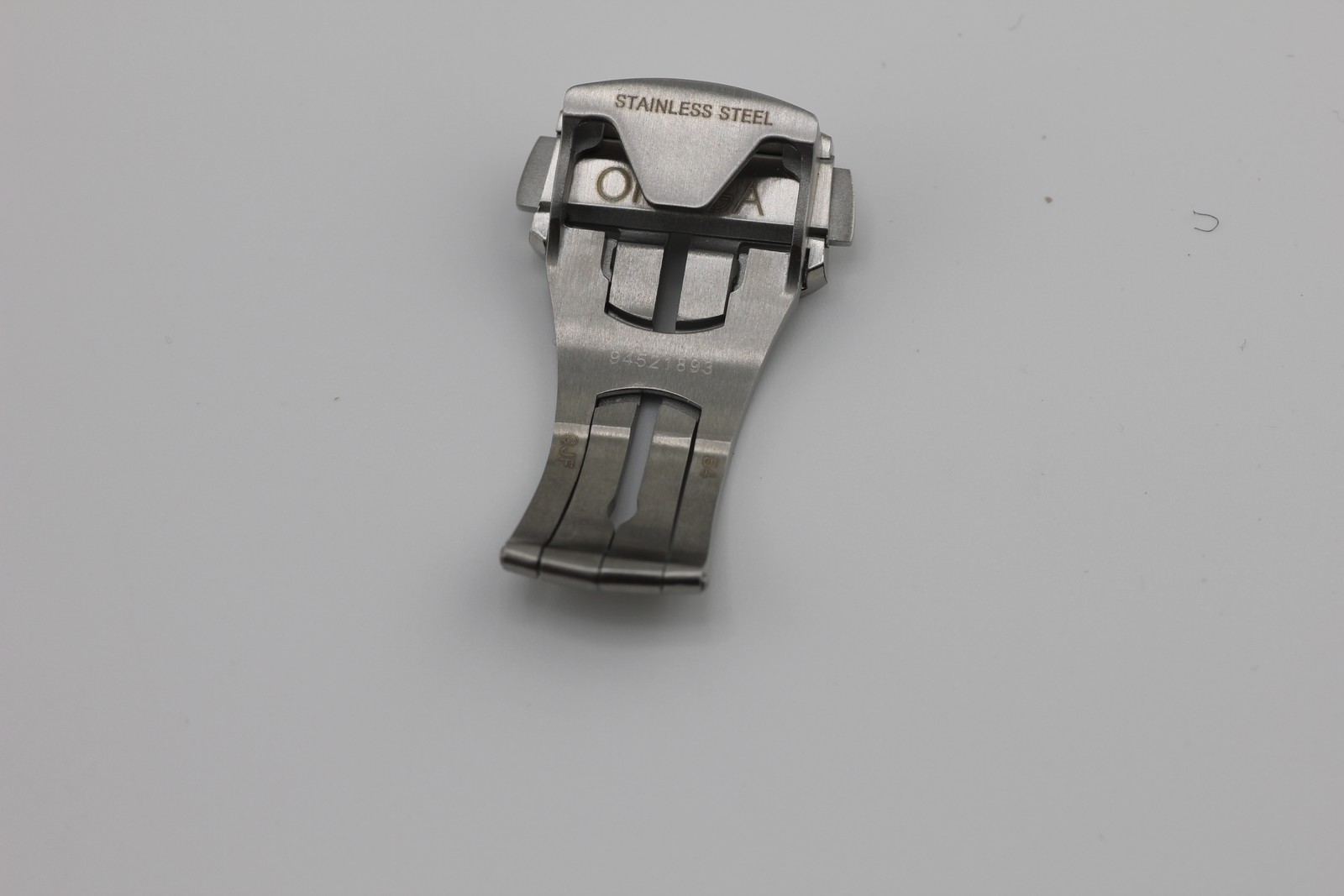 Omega 18mm Steel Deployment Buckle Folding Clasp Speedmaster 94521873 NEW OEM