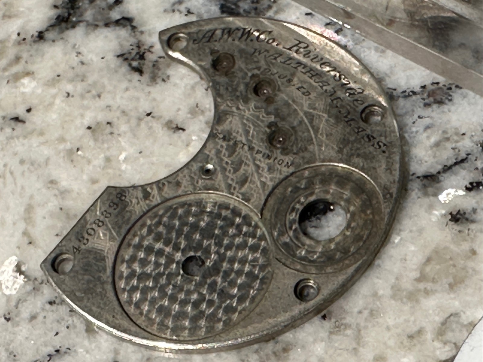 AMERICAN WALTHAM WATCH CO. Vintage Pocket Watch Movement Parts/Repair Only USA