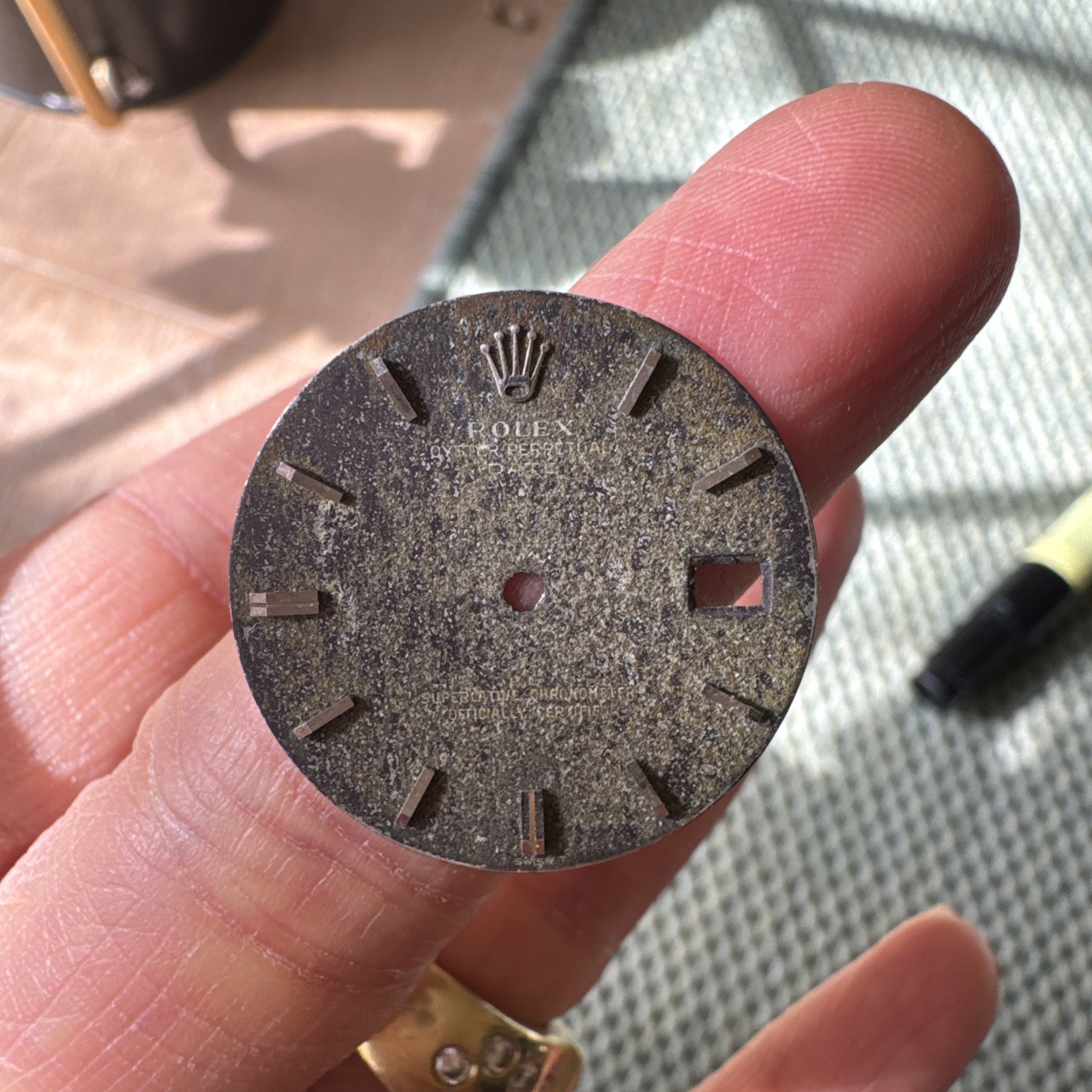 Rolex Tropical Oyster Perpetual Date 1500 cal 1570 Patina (100)