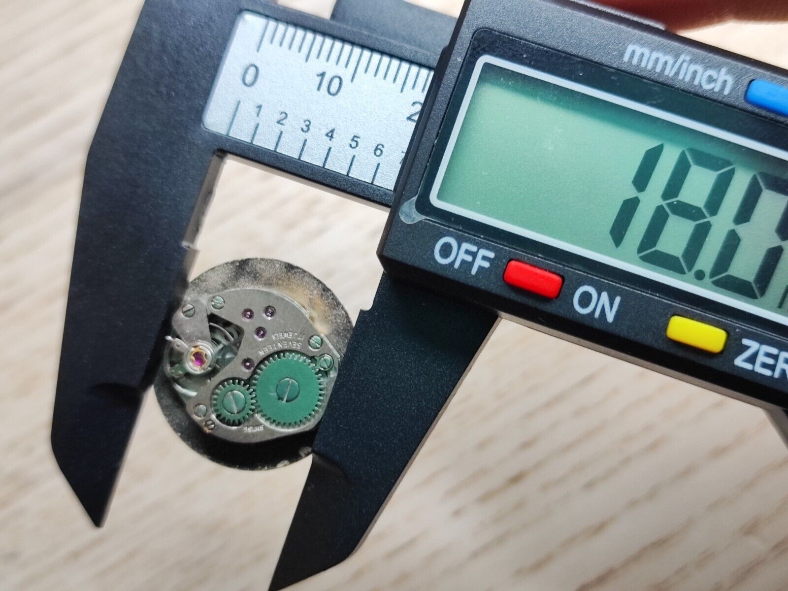 Vulcan – Watch movement FHF ST 69-21 – 18mm – for parts and spares