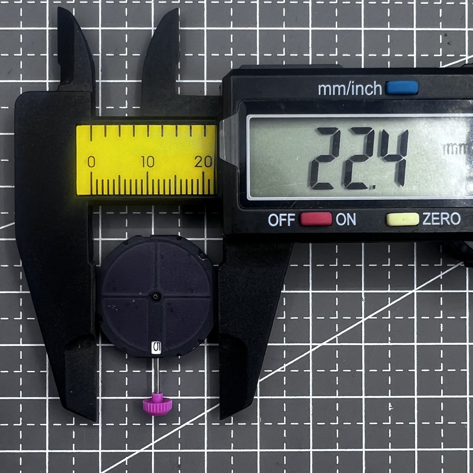 Miyota /Citizen E110 Quartz Watch Movement Eco-drive Date At 3 Solar Movement