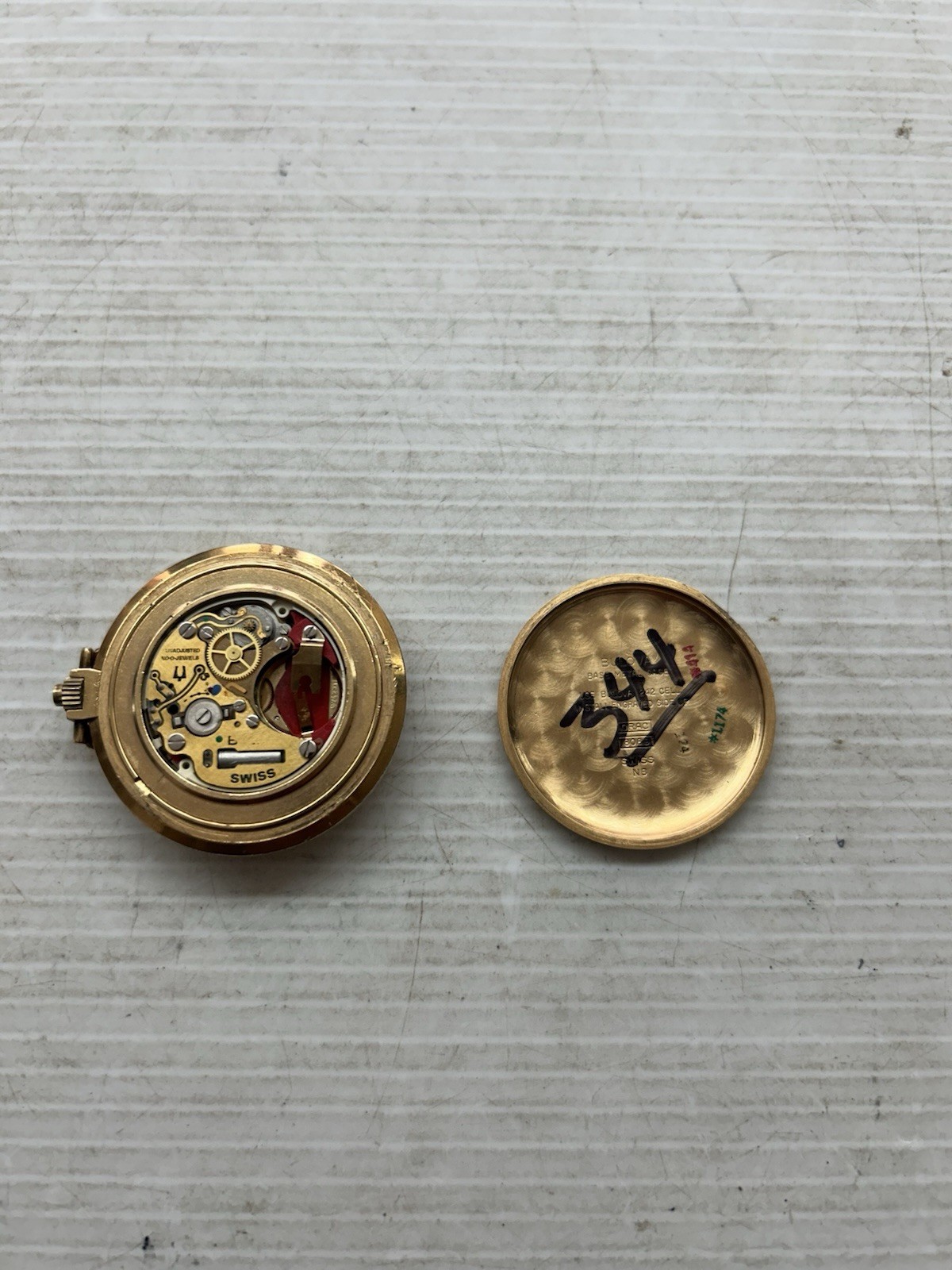 Bulova Accutron Quartz Swiss Pocket Watch for parts or repair