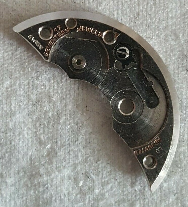 Bulova Caliber 10BC Part EB Number 105 (Barrel Bridge + Click and Screw)