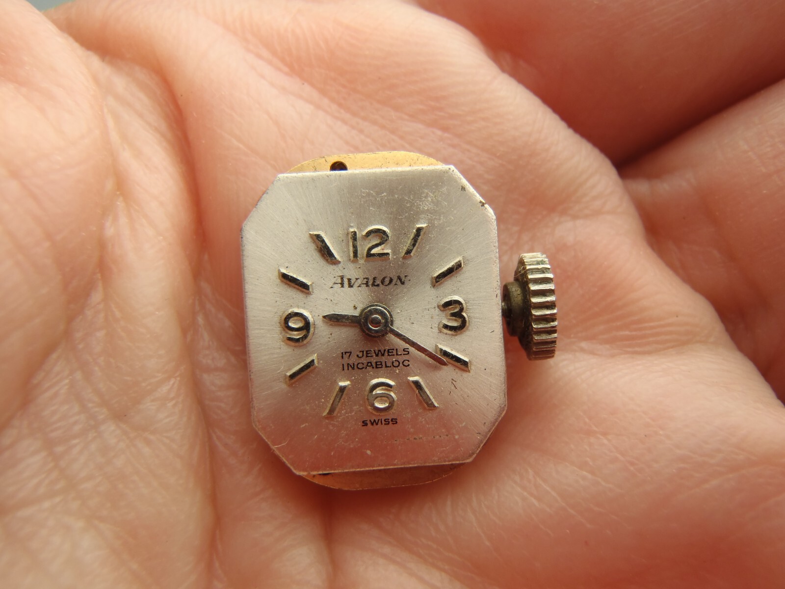 Avalon 6650 Swiss Watch Movement 17J Swiss Manual Wind Running