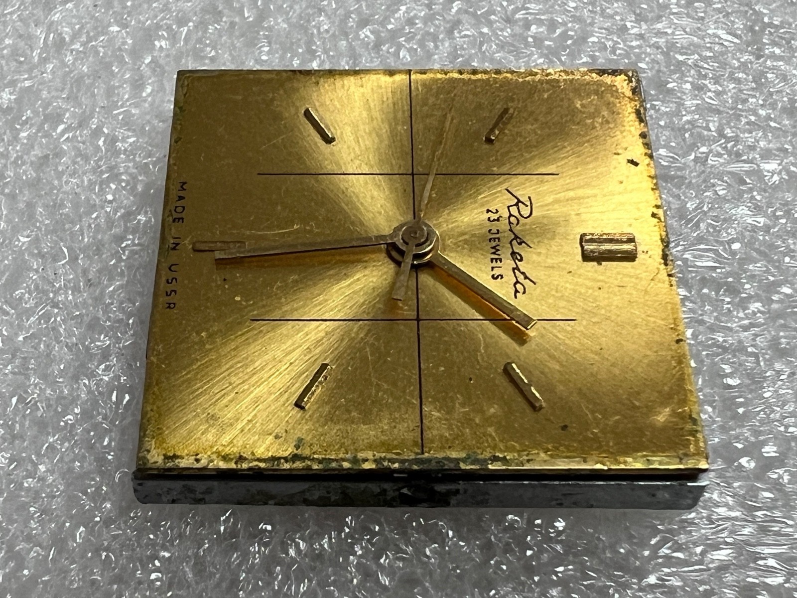 Watch movement USSR Raketa Cal.2209 plus Dial. For parts .