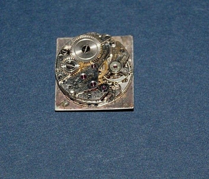 Crawford Swiss 17 Jewels Watch Movement for Parts
