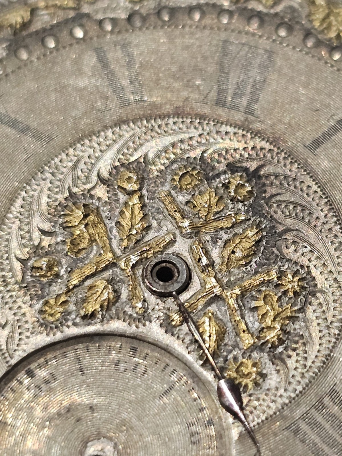FLEURIER SILVER GOLD POCKET MOVEMENT WITH MALTIC CROSS – NUMBER 147 -…