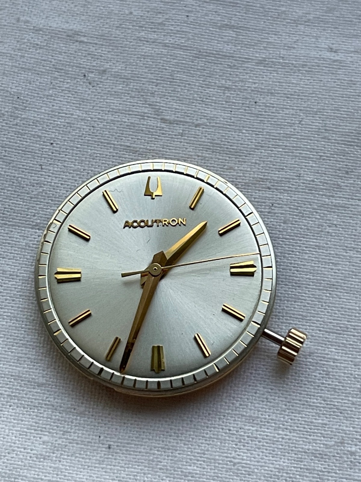 Bulova Accutron 2180 GREAT DIAL – movement for mens watch UNTESTED, lot 1505