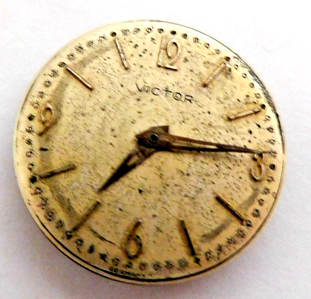 VICTOR BAYLOR MOVMENT 17 JEWELS CALIBER 1161. FOR PARTS or REPAIR. SKU J 249-6