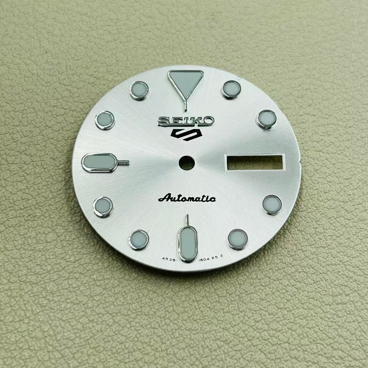 28.5mm Watch Dial Green Luminous For Seiko NH35 NH36A Movement SK007 Dials Parts