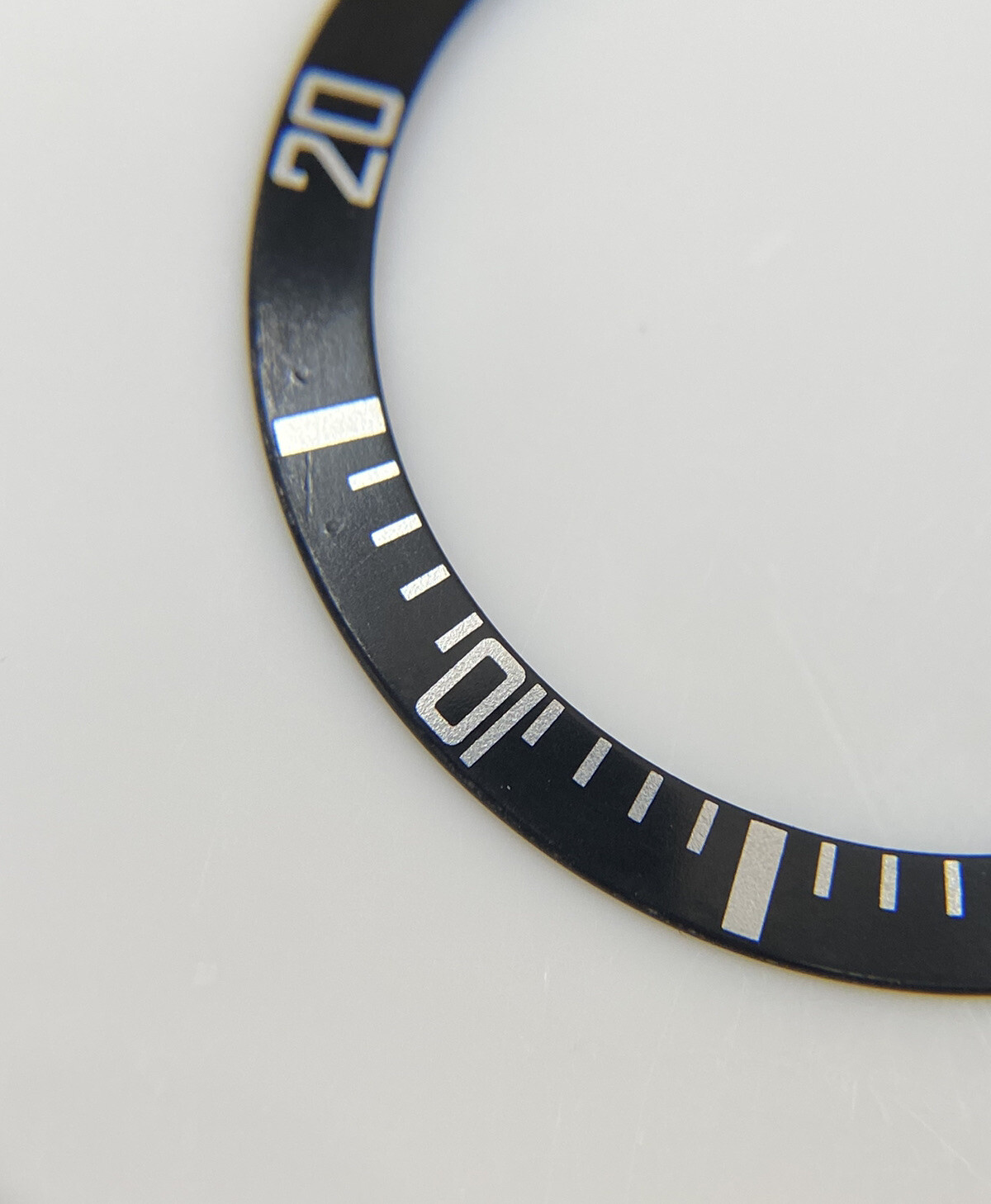 Genuine Rolex No Date Submariner 14060 14060M Black/White Bezel Insert