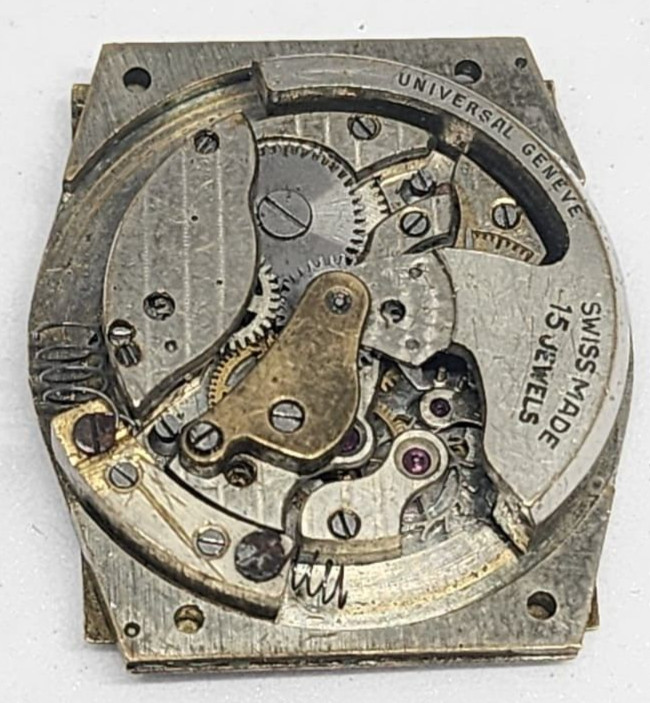 UNIVERSAL GENEVE 15 Jewels BUMPER Tonneau movement – AS 1049? RARE