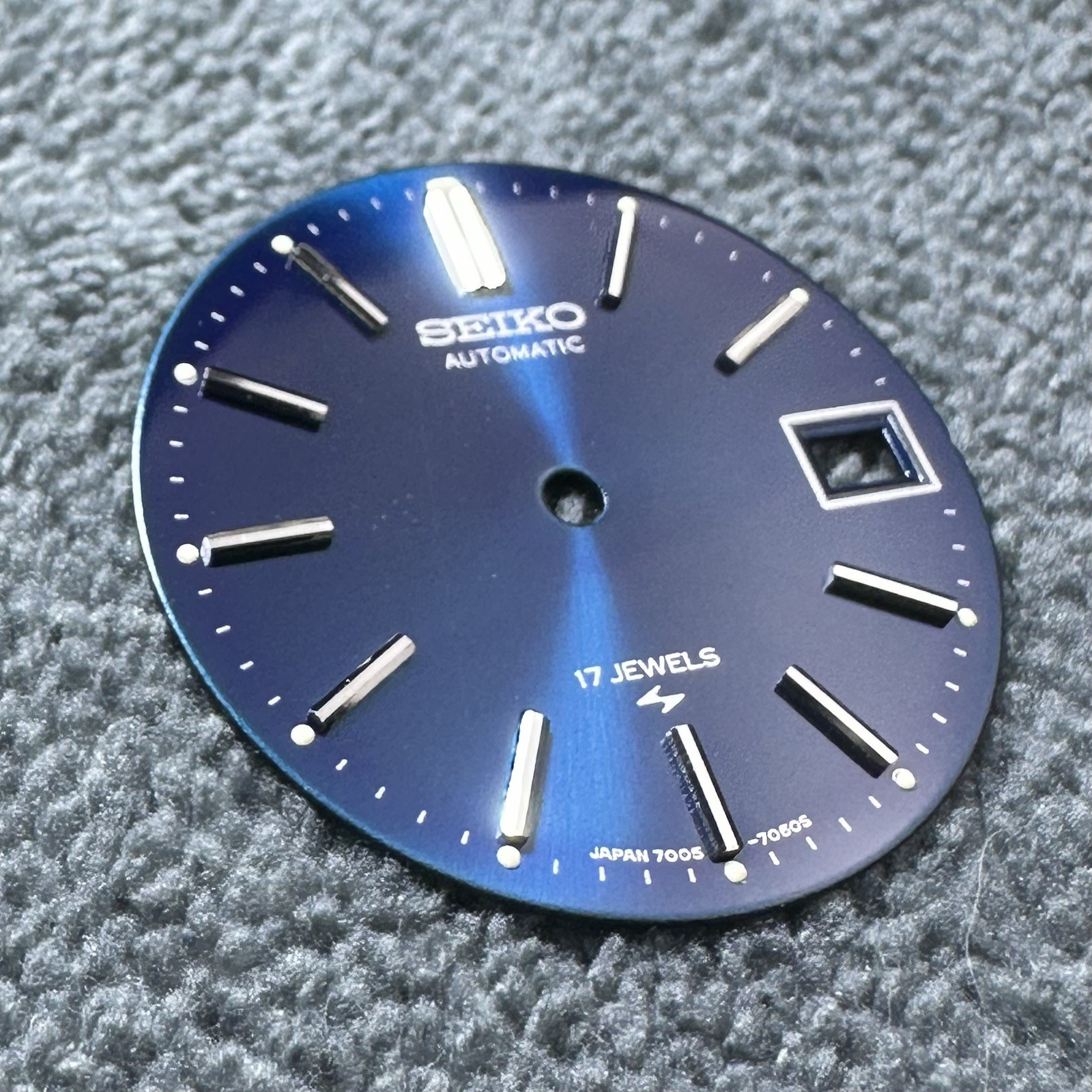 GENUINE NEW OLD STOCK DIAL FOR VINTAGE SEIKO 7005-7070 7005-7072 BLUE