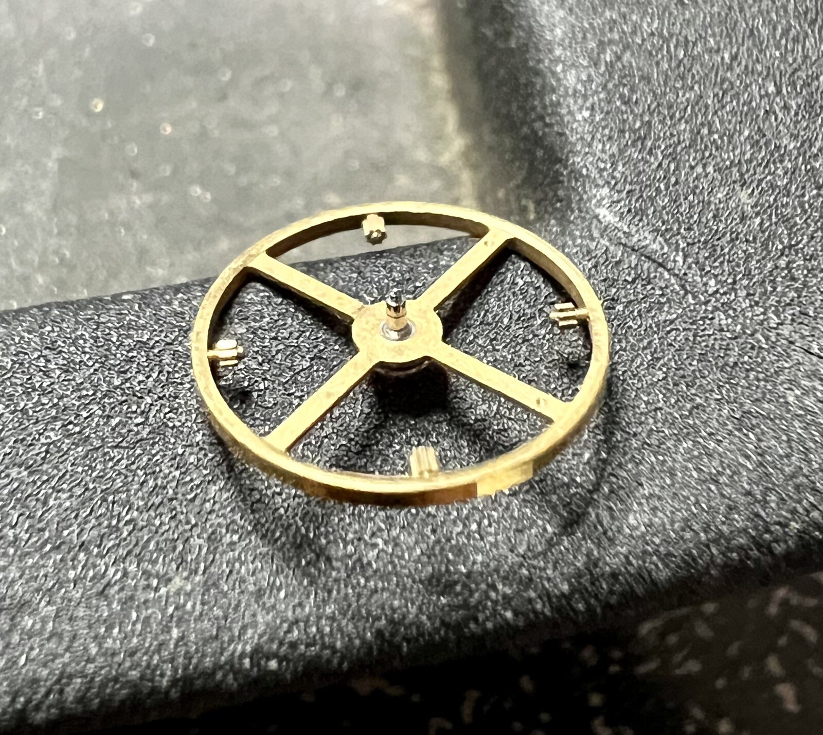 rolex Balance wheel 3135-432 Non-working used part Repair