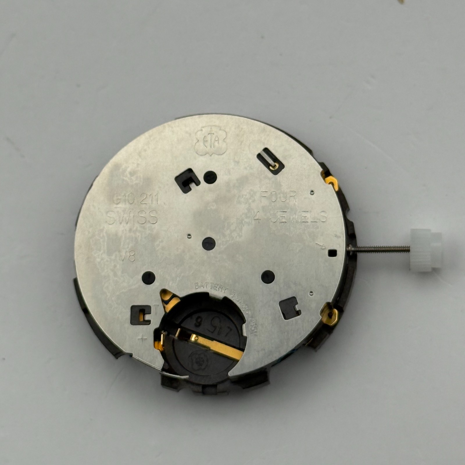 ETA G10.211 Watch Movement Quartz 4 Jewels Swiss Date Parts Untested 31.6mm
