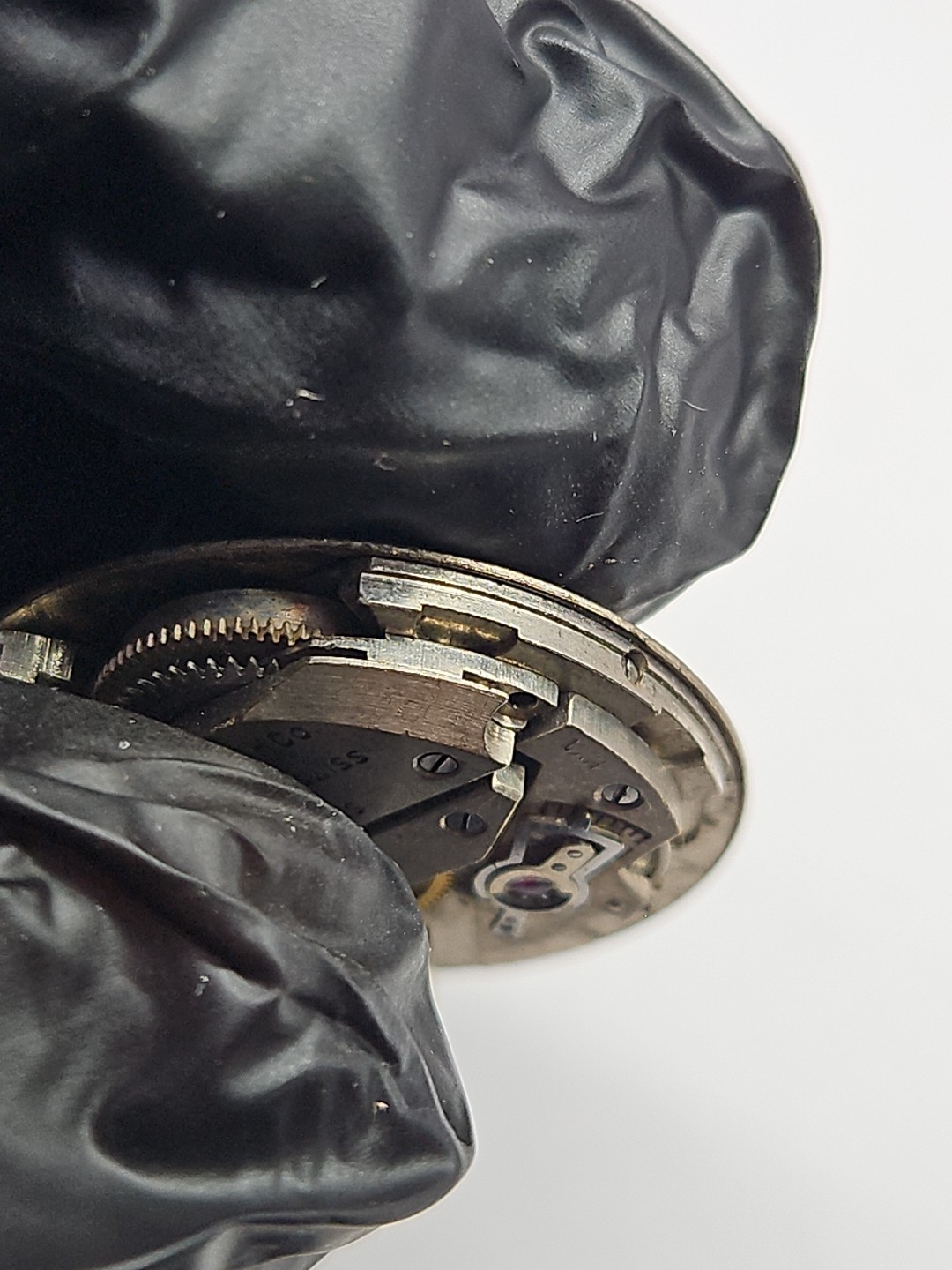 Helios 17j Watch Movement Parts/Repair (R3)