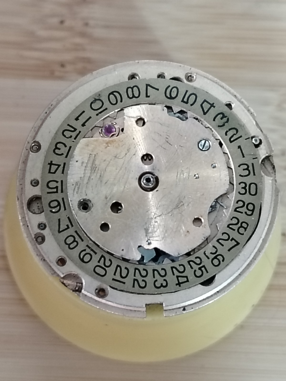Vintage OMEGA Cal 565 Automatic Movement For Project.