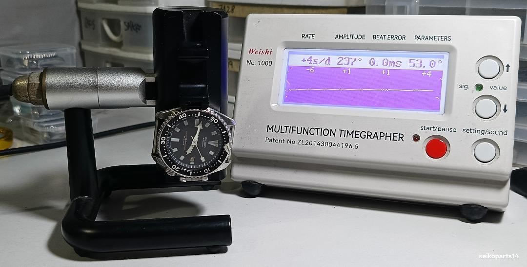 SEIKO 150m BLACK DIVER 7002-7001 YEAR 1996 FEB ALL ORIG HEAD -/+10 SPD ACCURACY