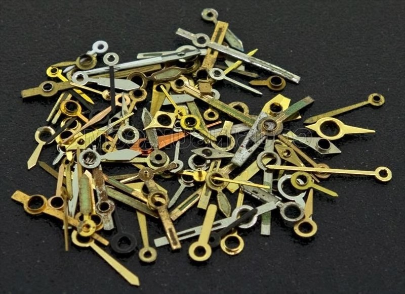 Pack 100 Random Selection of Used Wristwatch Hands
