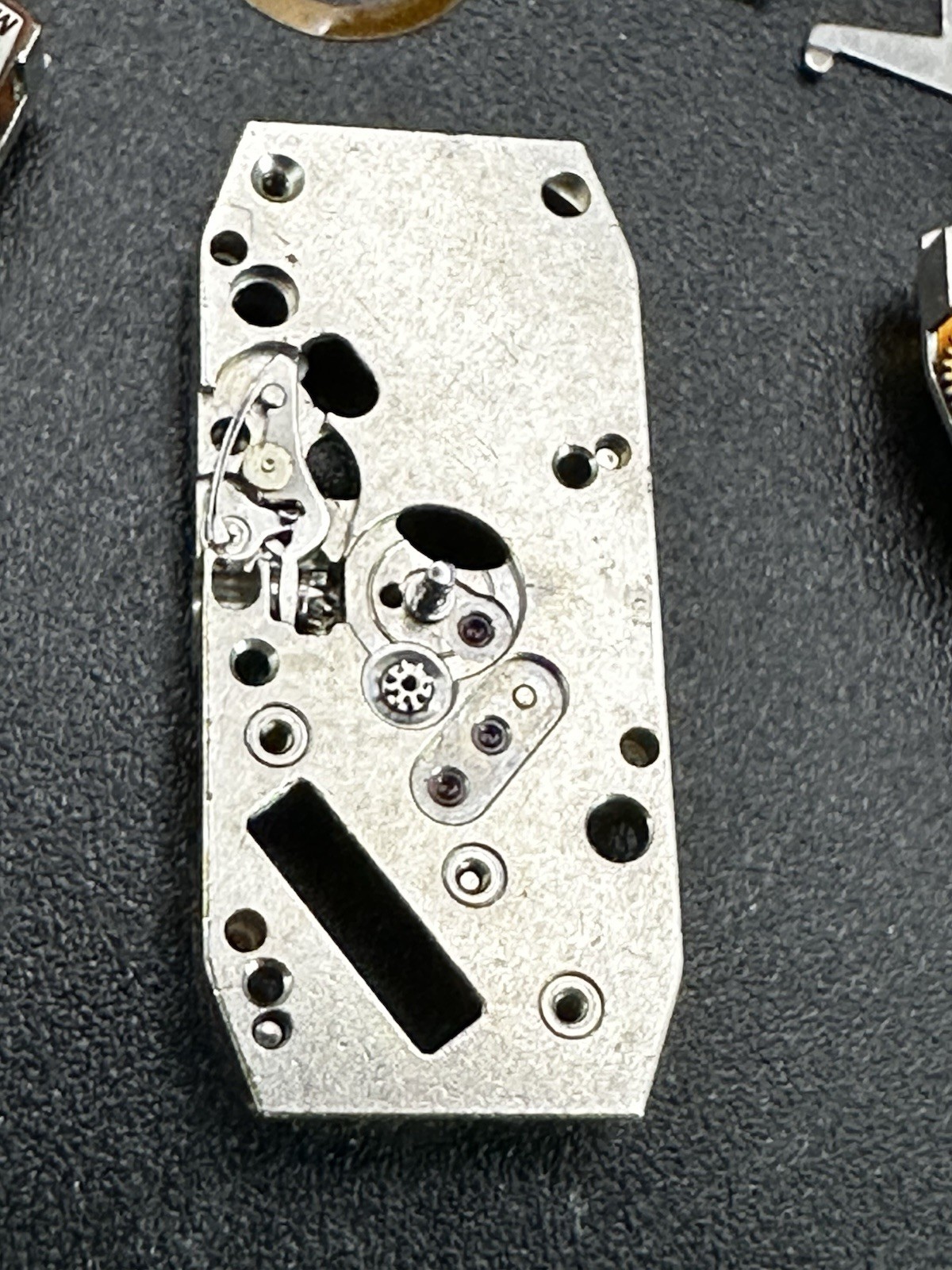 ETA 202.001-7 Jewel Movements Lot Of 3, Parts Or Repairs From Watchmakers Estate