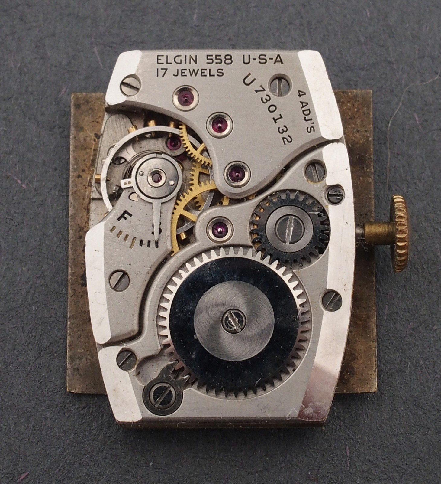 Elgin DeLuxe 17J Grade 558 Watch Movement & Dial for Parts or Repair #F465