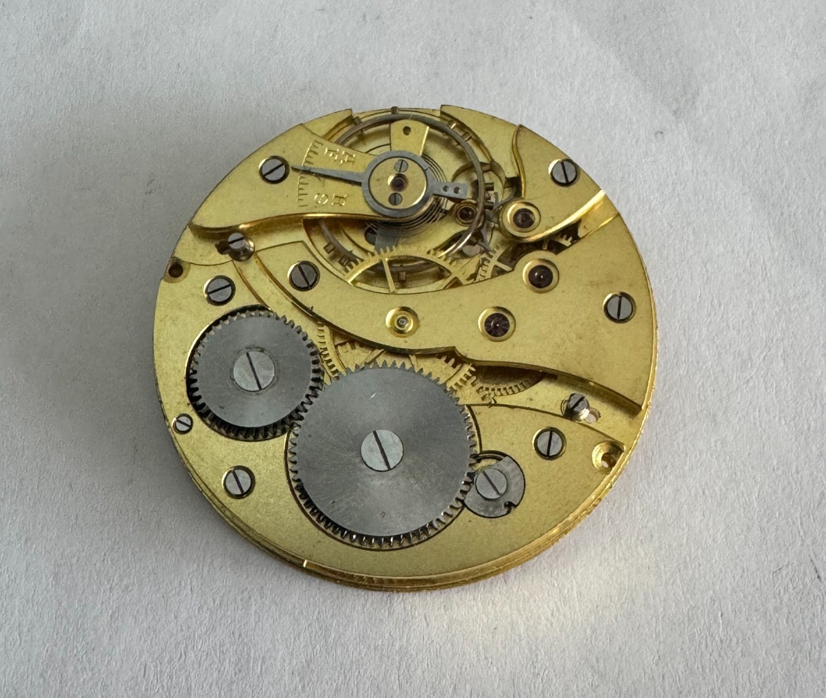 VINTAGE 41MM UNION SOLEURE S.A. OPEN FACE POCKET WATCH MOVEMENT – NOT RUNNING