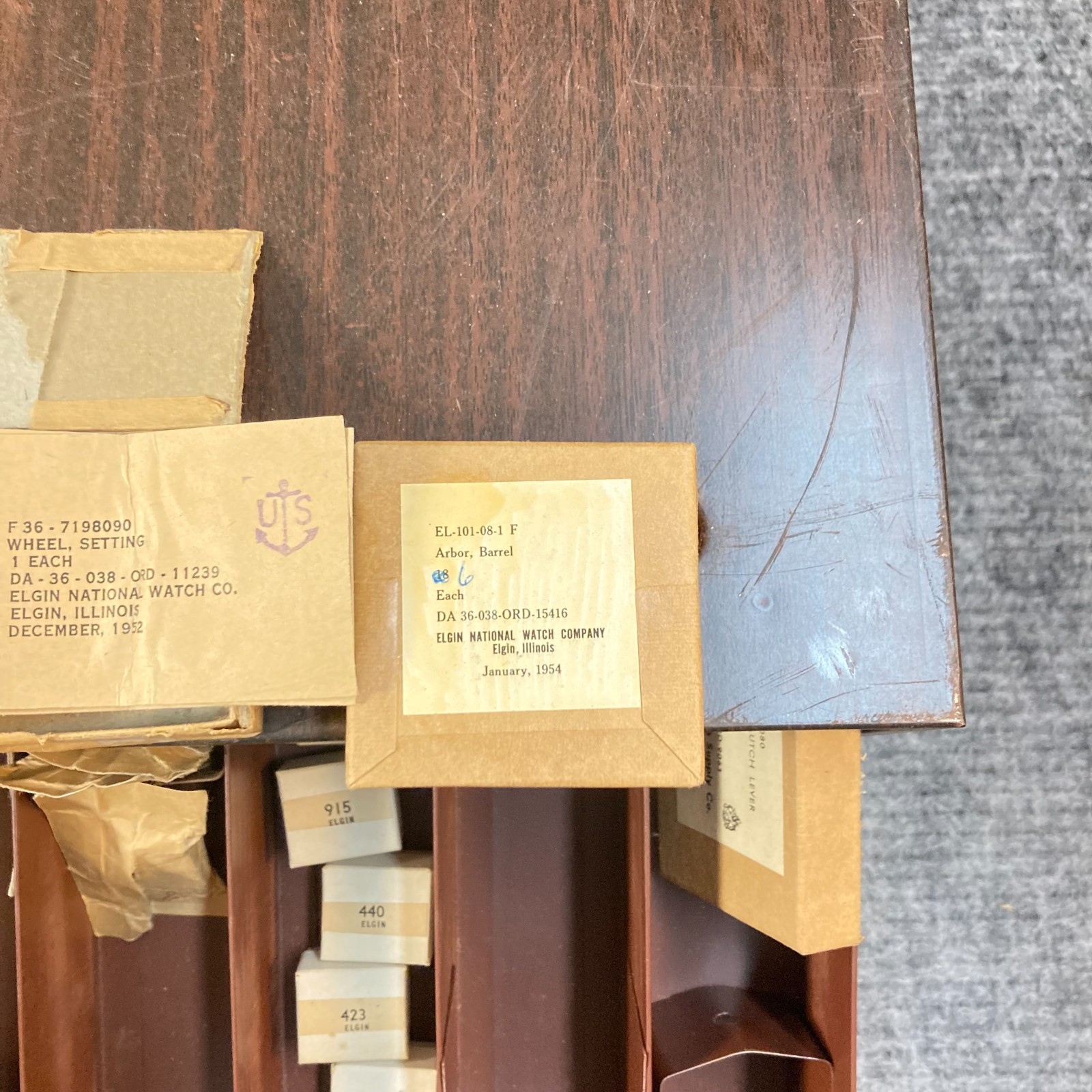 C&E Marshall Elgin Watch Parts 100+ Watch Hands Metal Cabinet 2 Drawer 178+ Pc