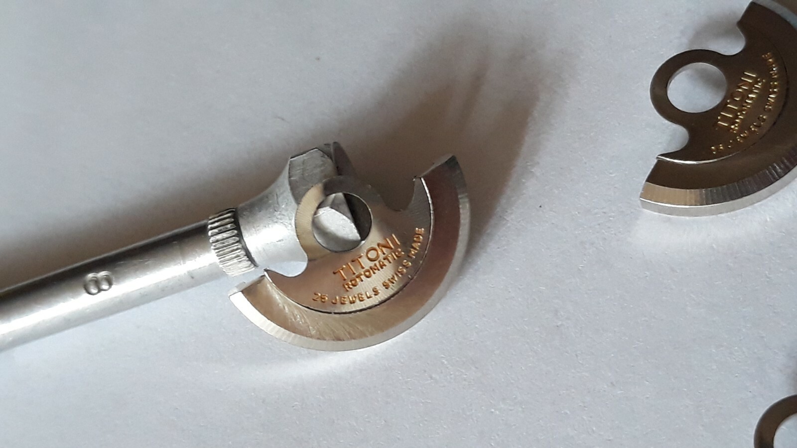 VINTAGE Rotor-Oscillating weight TITONI 25 jewels ETA rotomatic swiss movment