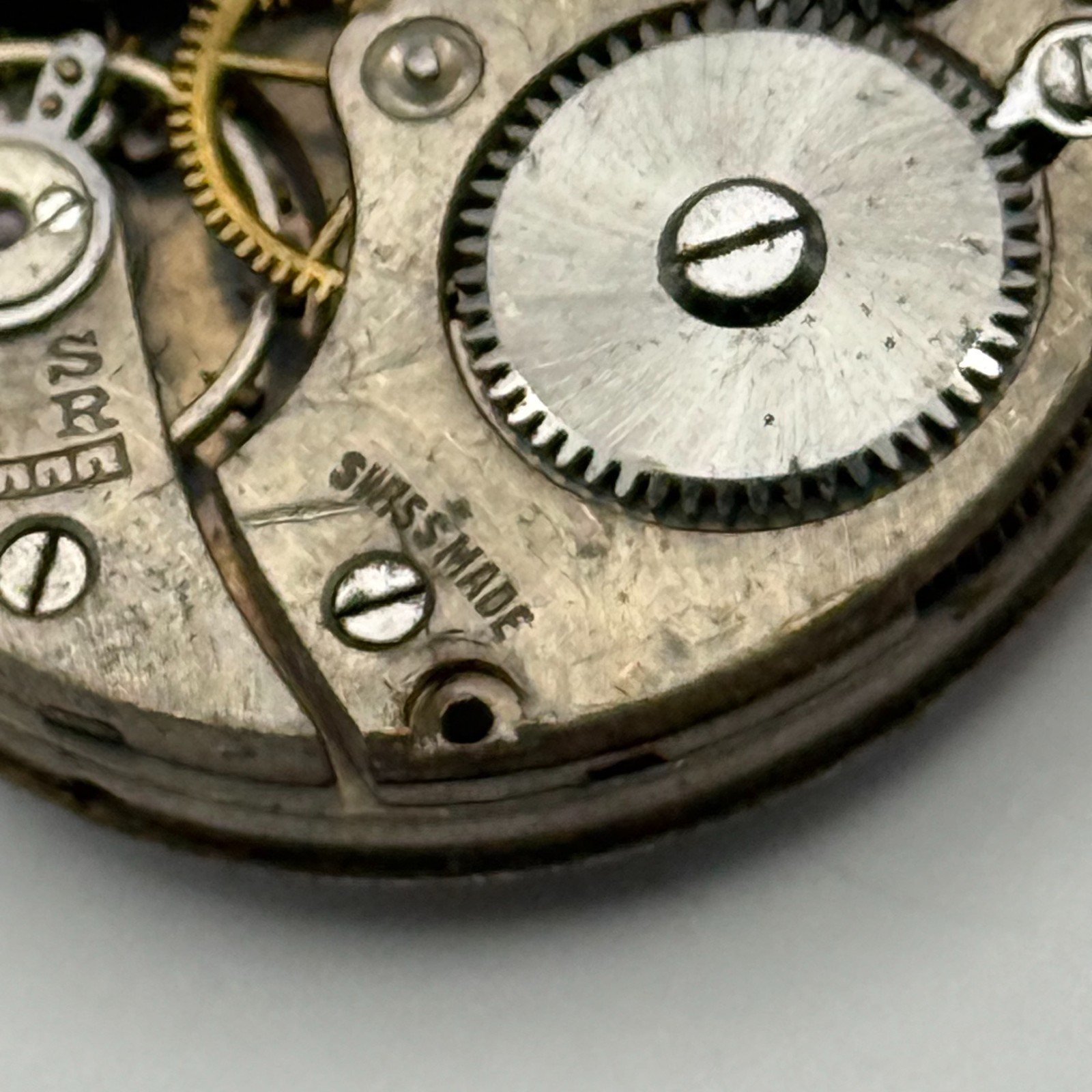 15 Jewels Trench Watch Movement Sub Seconds Swiss Manual Wind Vintage Parts 27mm