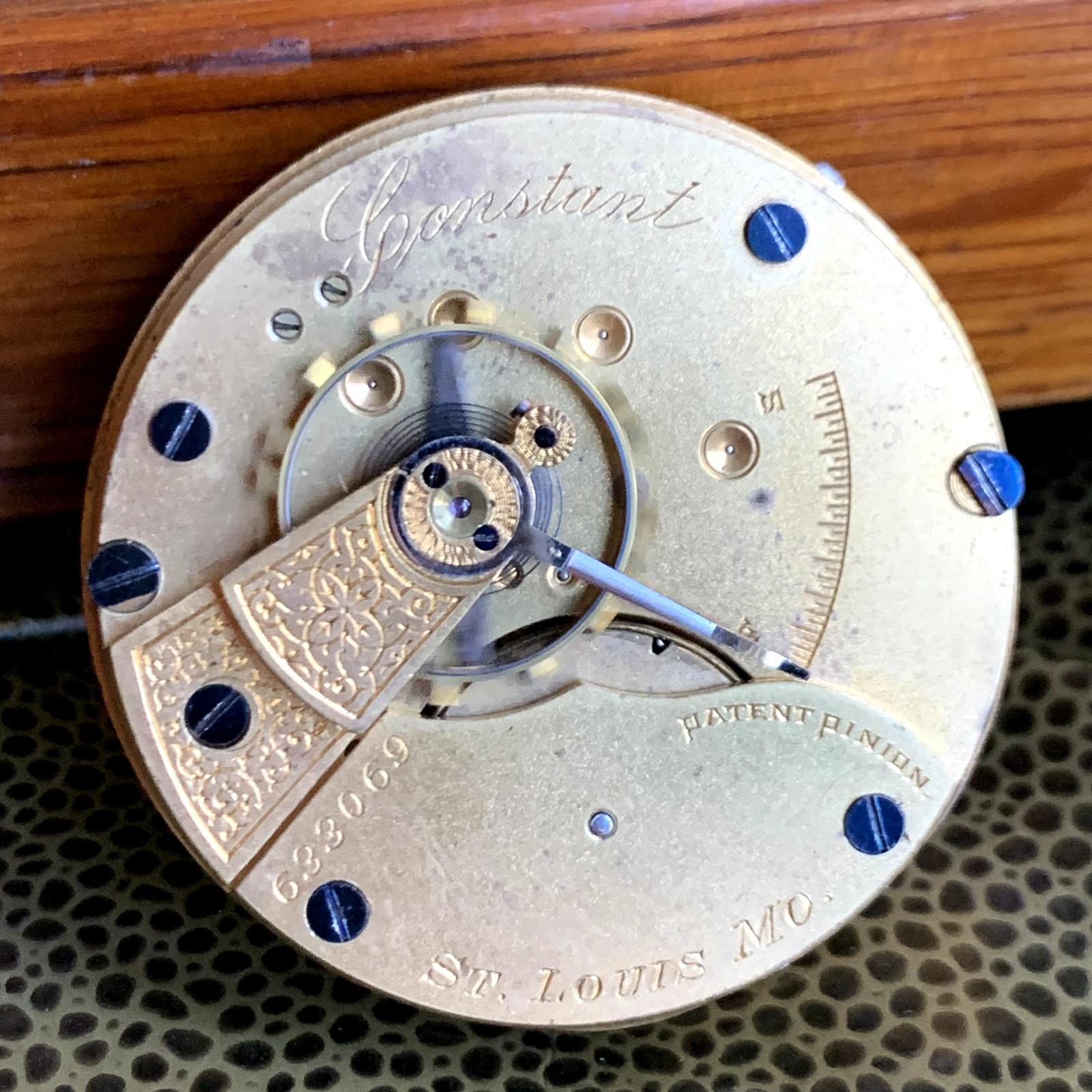 1890 Hampden Grade Springfield 18S 7 Jewels Gilt Pocket Watch Movement Runs