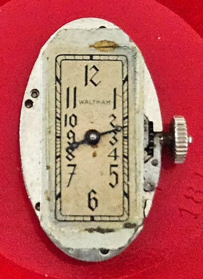WALTHAM 665 6.5L 15J Watch Movement (BALANCE RUNS WHEN ROTATED) lot125