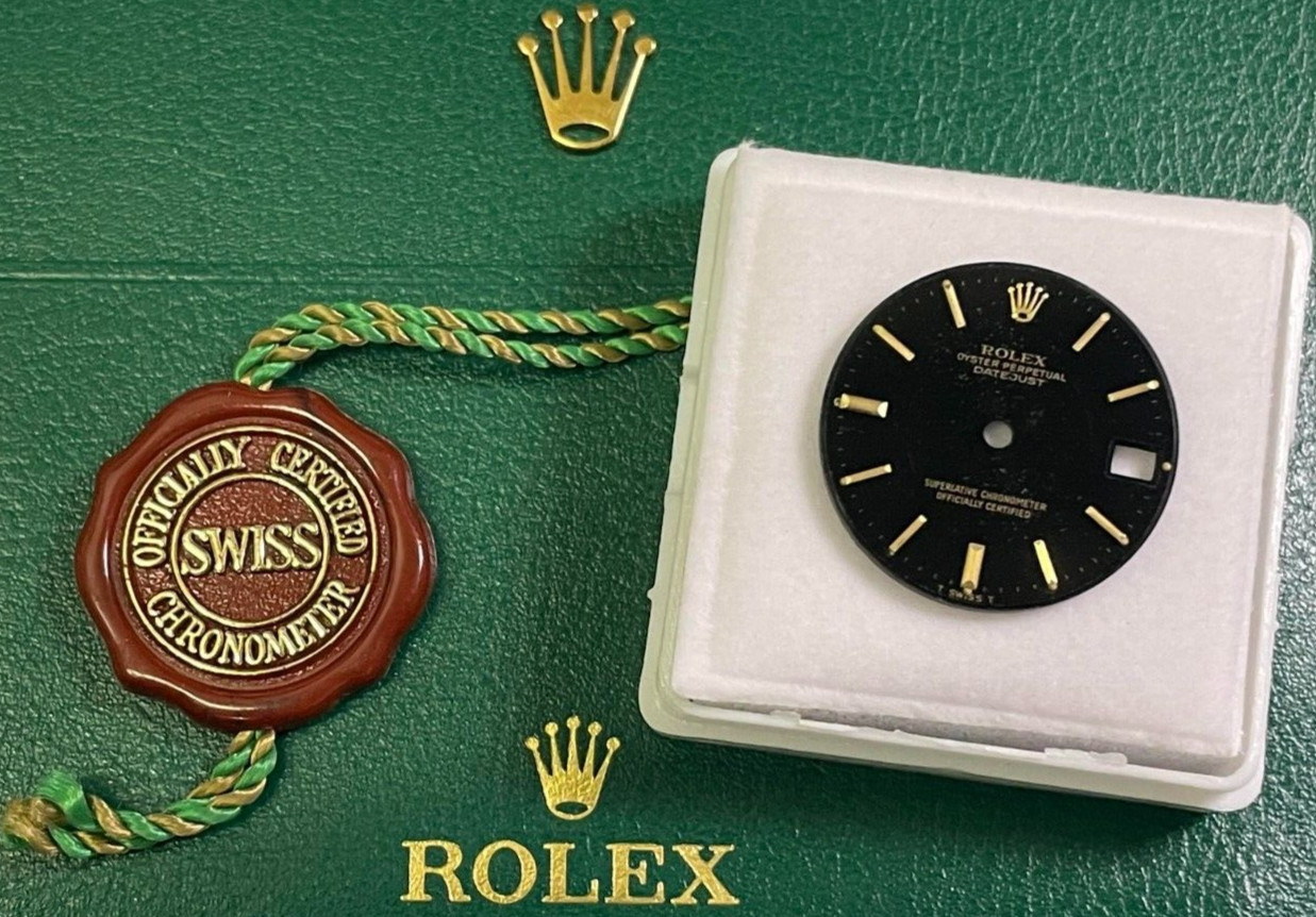 Factory Original Rolex Ladies DateJust 69173/ 79173 Glossy Black Dial w/ Y Gold
