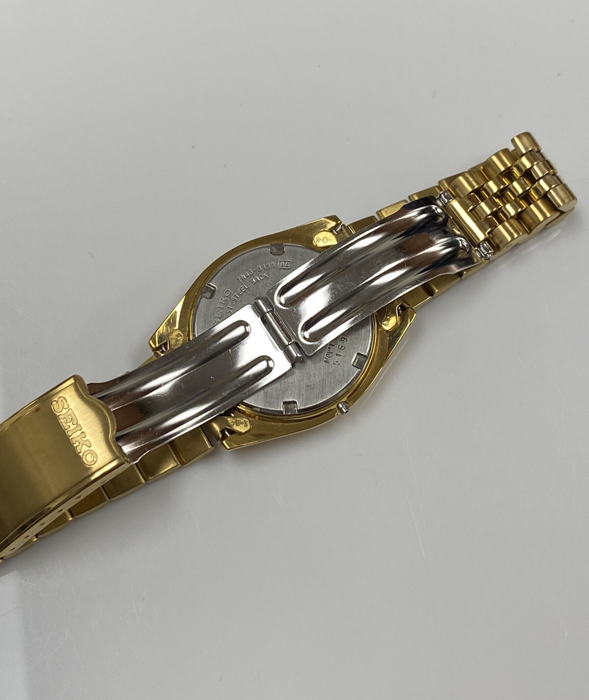 Original Seiko 7N43-8111/8119 Gold Tone Quartz Watch Case w/ Bracelet