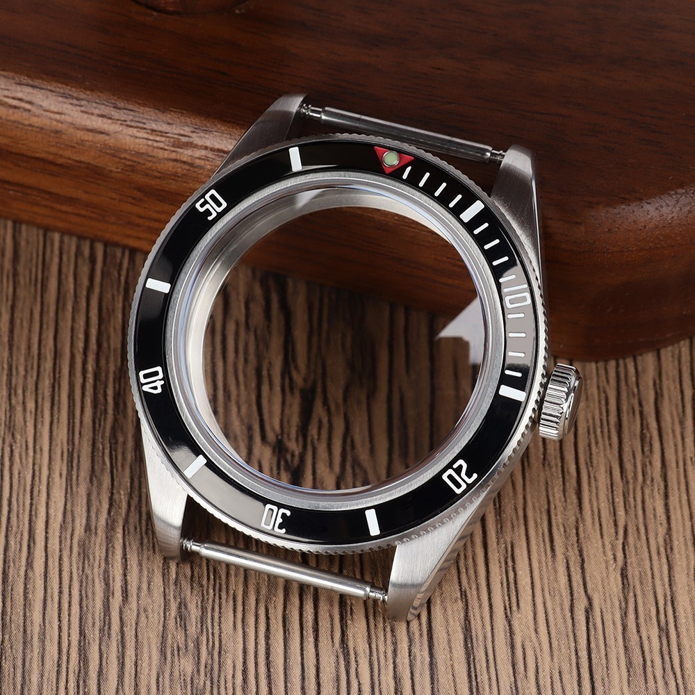 Fine Steel Brushed Watch Cases 39mm Sapphire 10ATM For Seiko NH35 NH38 Movement