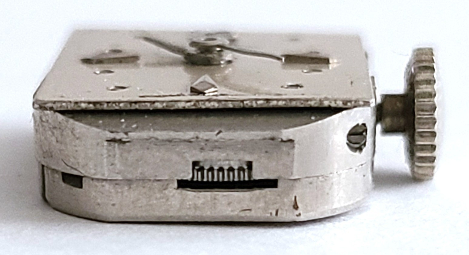 Universal Geneve 219 Ladies Watch Movement & Dial – RUNS