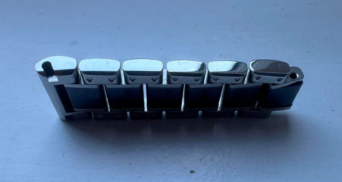 1x Tag Heuer Formula 1 Steel Ceramic 1/2 Bracelet Link BA0867 WAH1312 WAH1314