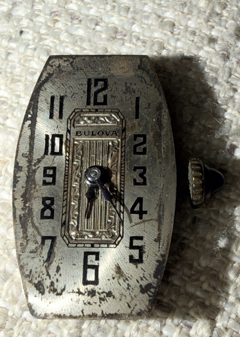 Vintage Bulova Watch Wind Up Movement FOR PARTS ONLY Collectible 9G466 16 Jewels