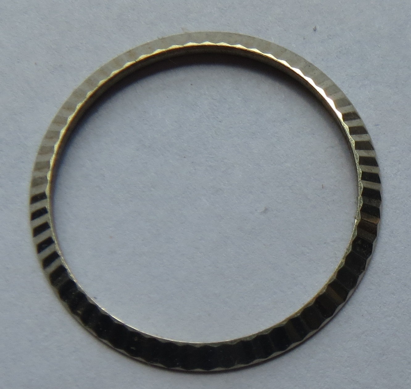 Rolex Lady wristwatch steel bezel 25 mm in diameter 21 mm. in inner diameter